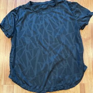 SHEIN woman’s large athletic top